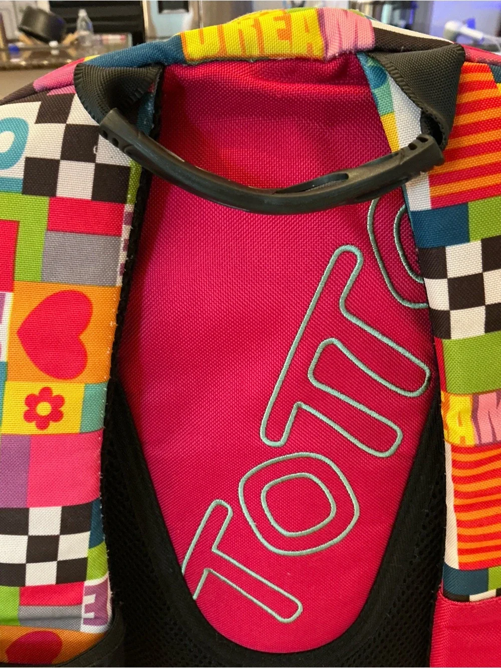 TOTTO Kids Multicolor Pattern Backpack like new